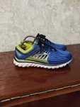 Кросівки Brooks 41 p