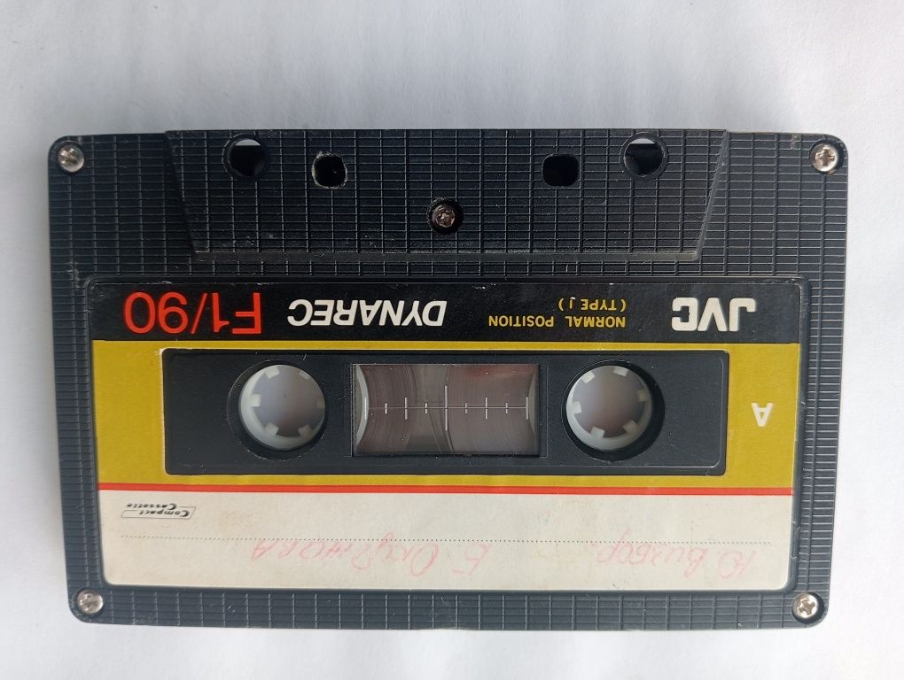 Аудио кассета в коллекцию JVC DYNAREC F 1