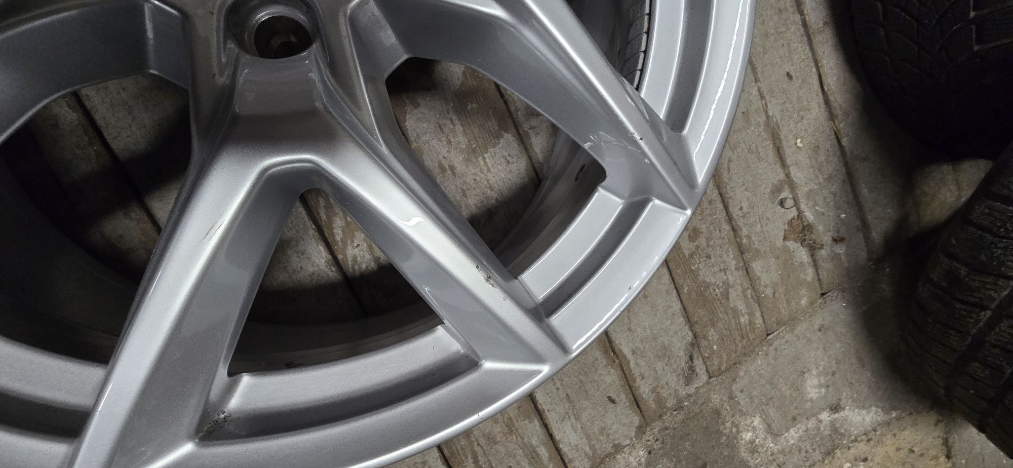 Felgi aluminiowe 18 5x108 et50 Volvo xc60 xc40 xc90 v40 v90