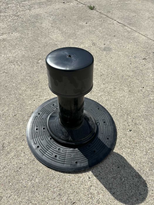 Kominek PVC fi75 prosty pod gont papę czarny KronoPlast