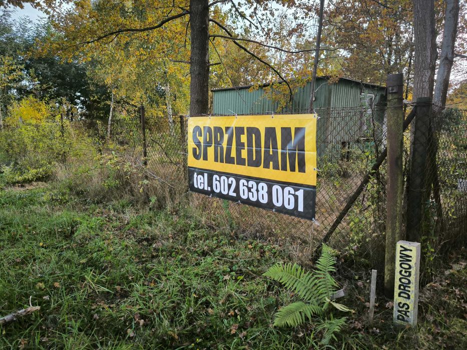 działka rekreacyjna z domkiem