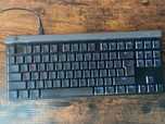 Przewodowa, mechaniczna klawiatura Logitech G515 TKL Tactile US