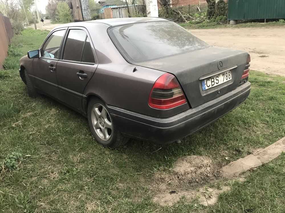 Продам mersedes c202 w220