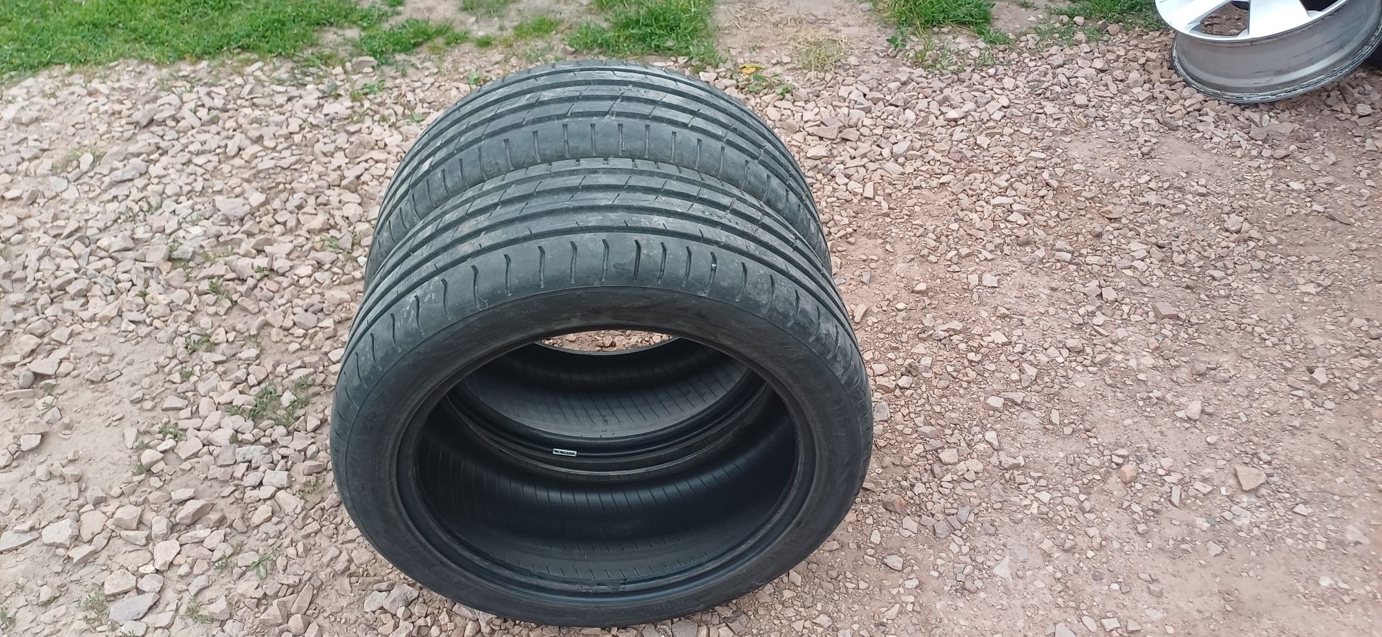 Opony 225x45x17 z 2020 Roku