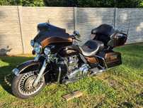 Harley-Davidson FLHT Electra Glide Standard Harley Davidson FLHTK Ultra Limited