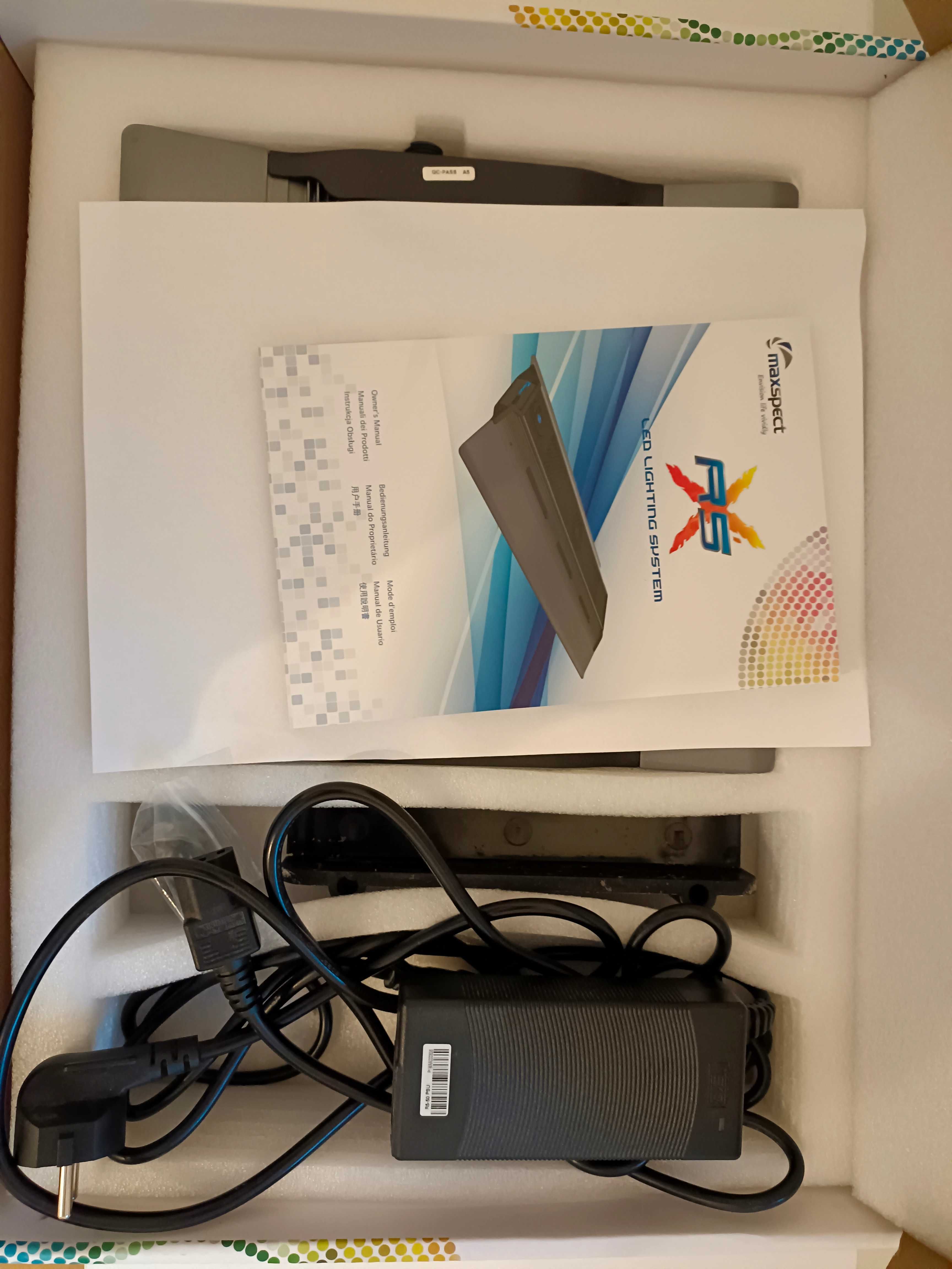 Lampa do akwarium morskiego Maxspect RSX R5-50W + kontroler ICV6