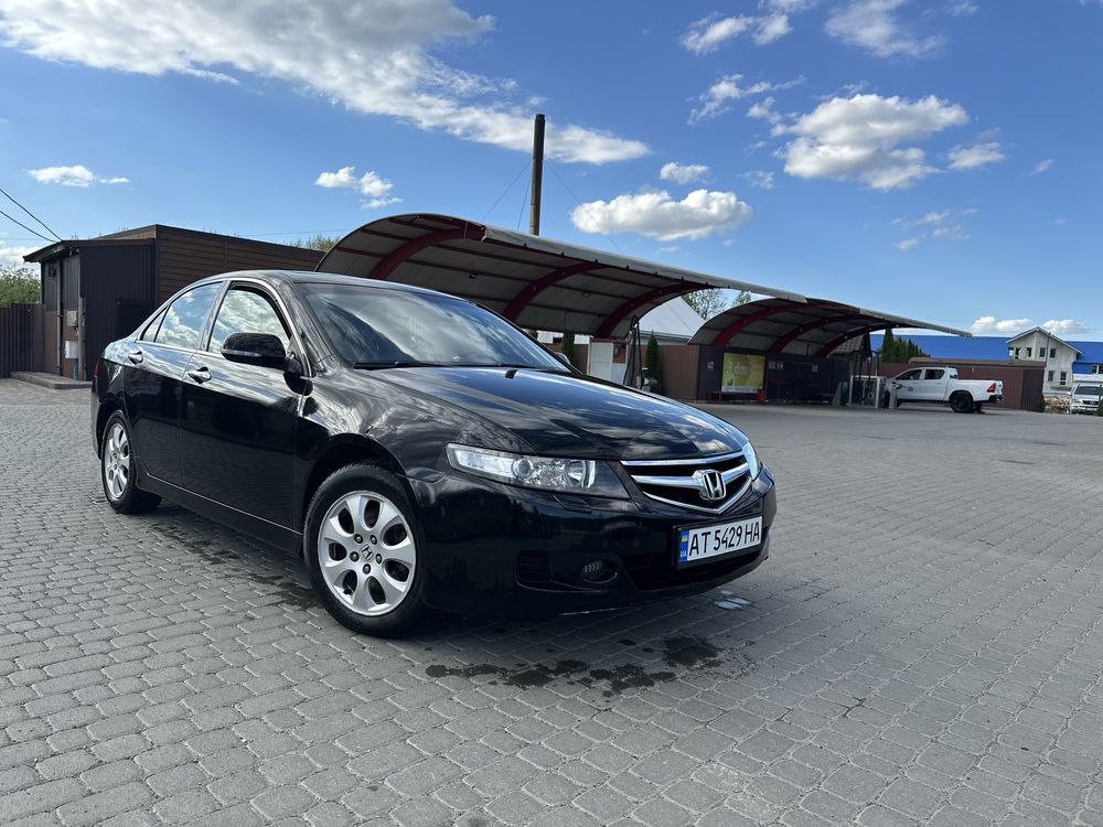 Автомобіль Honda accord
