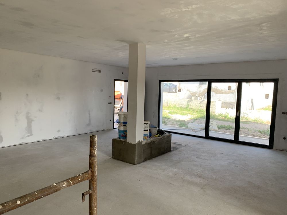 Moradia unifamiliar térrea V3 nova