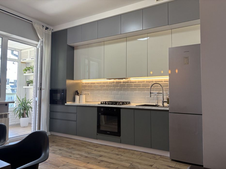 Продаж 2 кім квартири