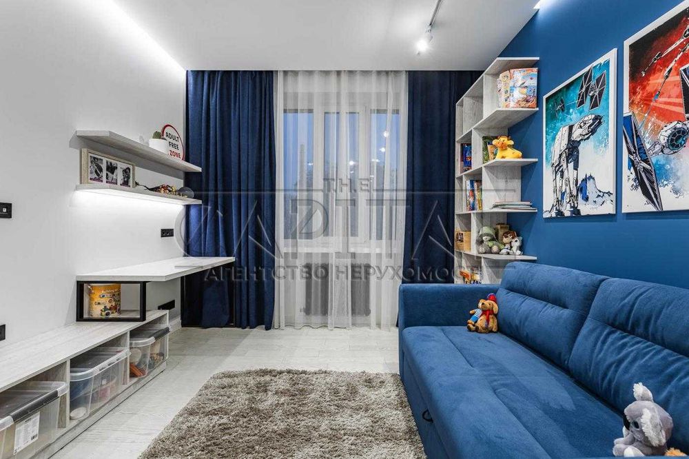 Продаж сучасна квартира 4-кімнати  вул. Лаврська 6 3 СПАЛЬНІ ЦЕНТР