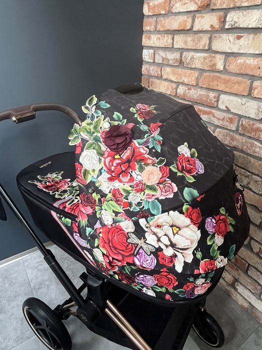 Cybex Spring Bloosom dark Priam 4.0+ fotelik
