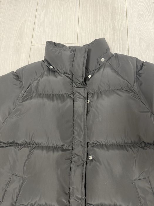 Продам пуховик чорний довгий