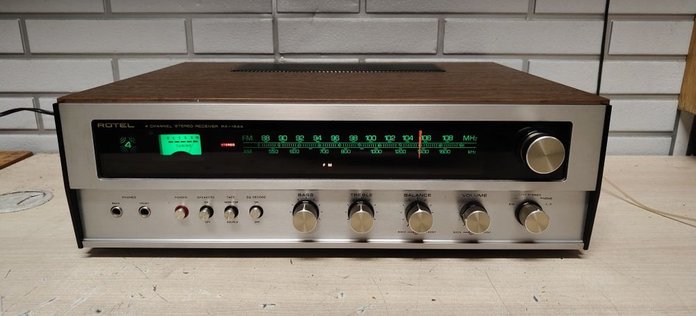 Amplituner Quadro stereo ROTEL RX-154A. Vintage