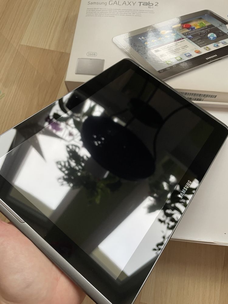 Tablet Samsung Galaxy Tab 2 10.1 P5100, komplet + etui, sprawny, SIM