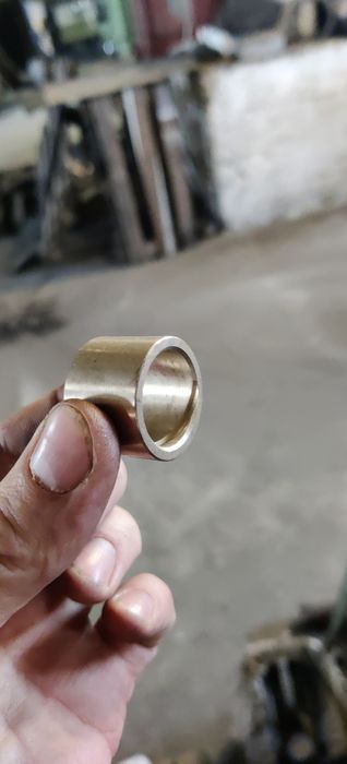 Пальці та втулки