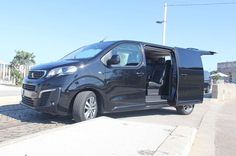 Peugeot Traveller 2.0 BlueHDi L2H1 Allure Standard