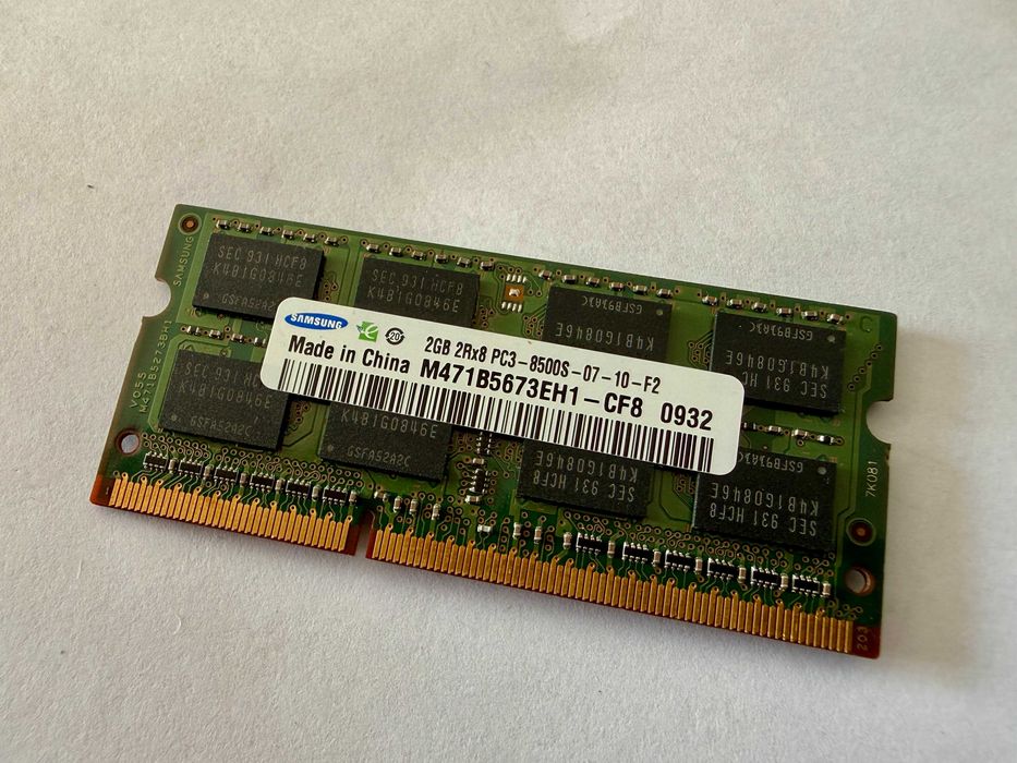 Pamięć RAM Samsung 2GB DDR3 1066MHz SO-DIMM do laptopa
