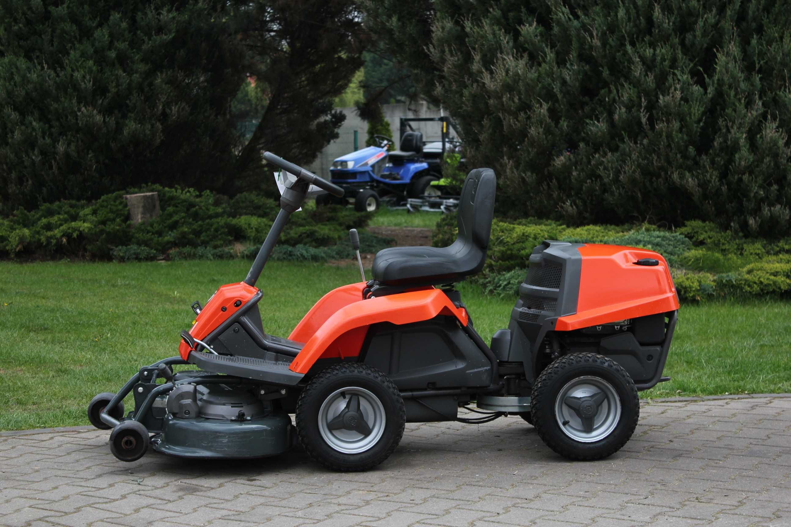 Husqvarna R 111 B R111B TRAKTOREK Kosiarka