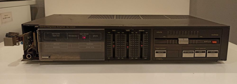 Wzmacniacz Technics SU-Z200 z korektorem
