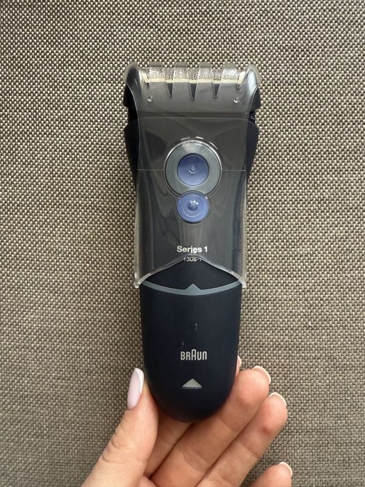 Електробритва Braun Series 1 130s-1