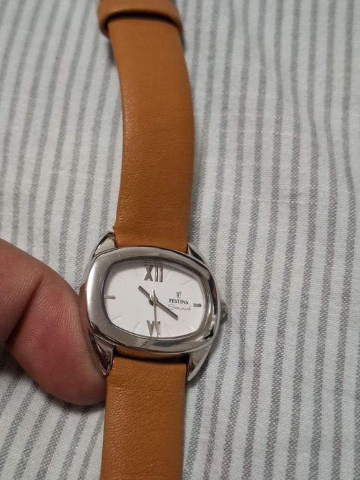 Relógio Festina bem estimado sem riscos
