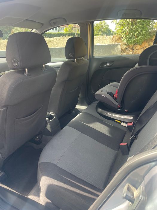 Opel astra cdti.