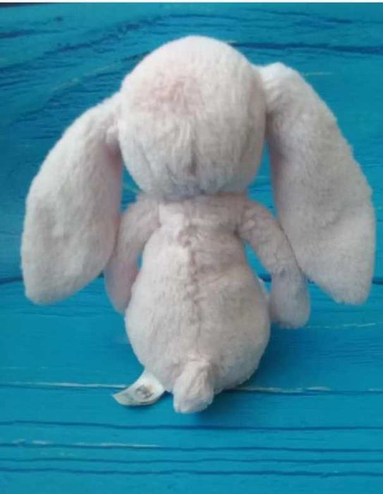 М'яка іграшка Блідо-рожевий зайчик фірми Jellycat