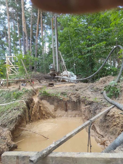 Буріння свердловин Бородянка монтаж Київська обл. Під ключ
