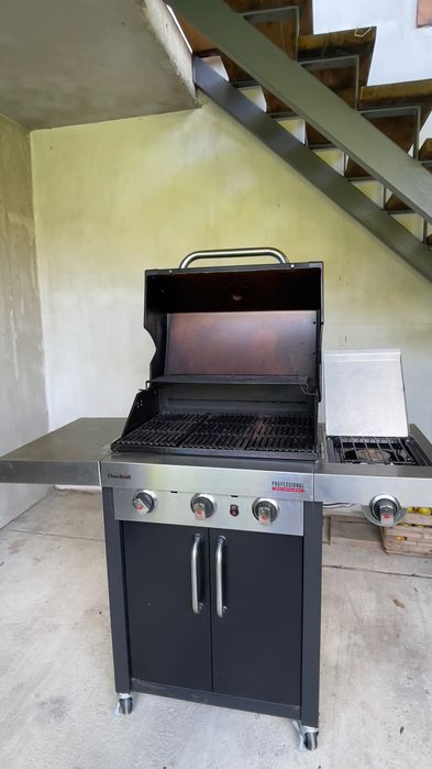 Sprzedam grill Char-Brail