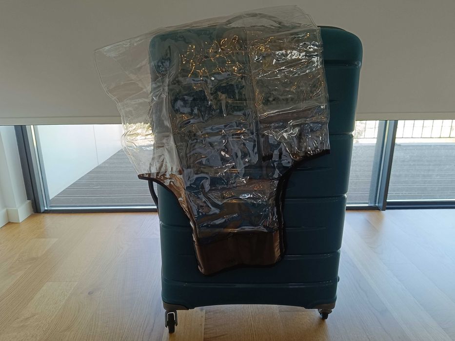 Mala de Viagem Roncato Verde Grande (+ Capa de Proteção)