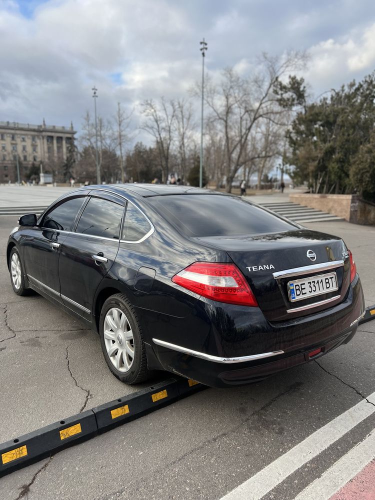 Nissan Teana 2010