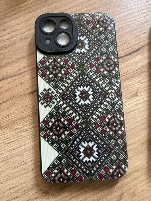 Чохол на iphone 13