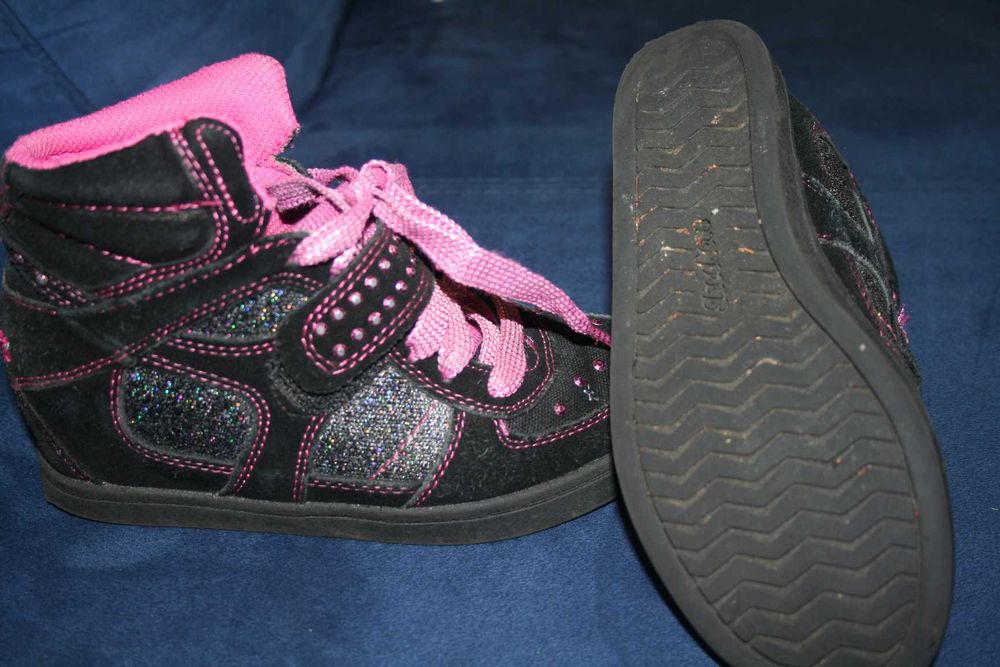 Ténis menina Skechers nº 31 (pouco uso)