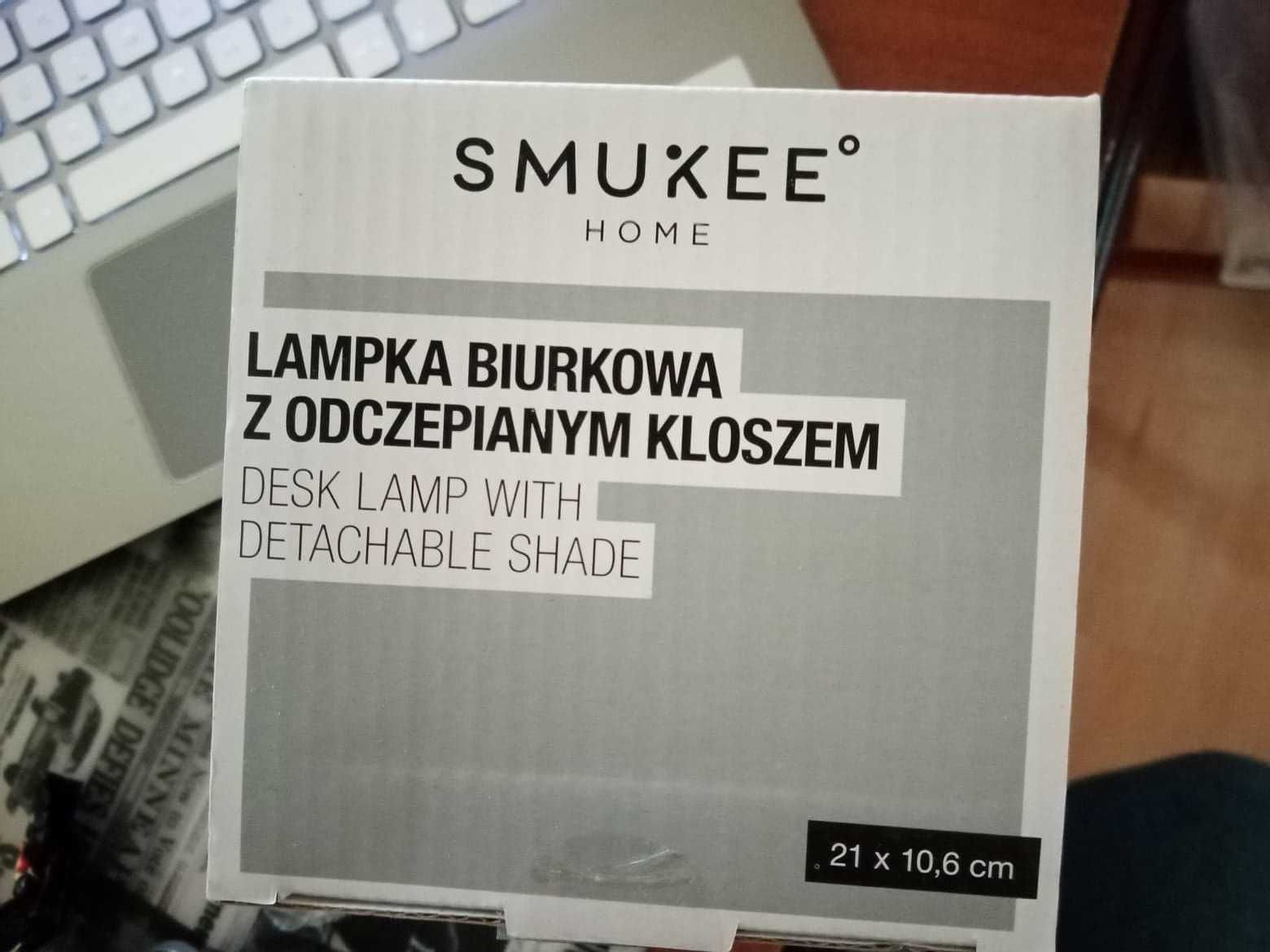 Smukee lampka biurkowa  z odczepianym kloszem