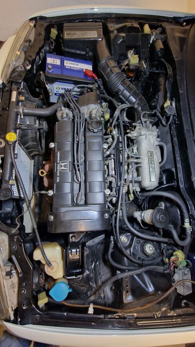 Honda CRX ED9 1.6 DOHC 16i16
