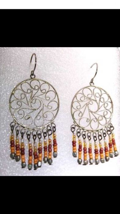 Brincos de artesã, novos