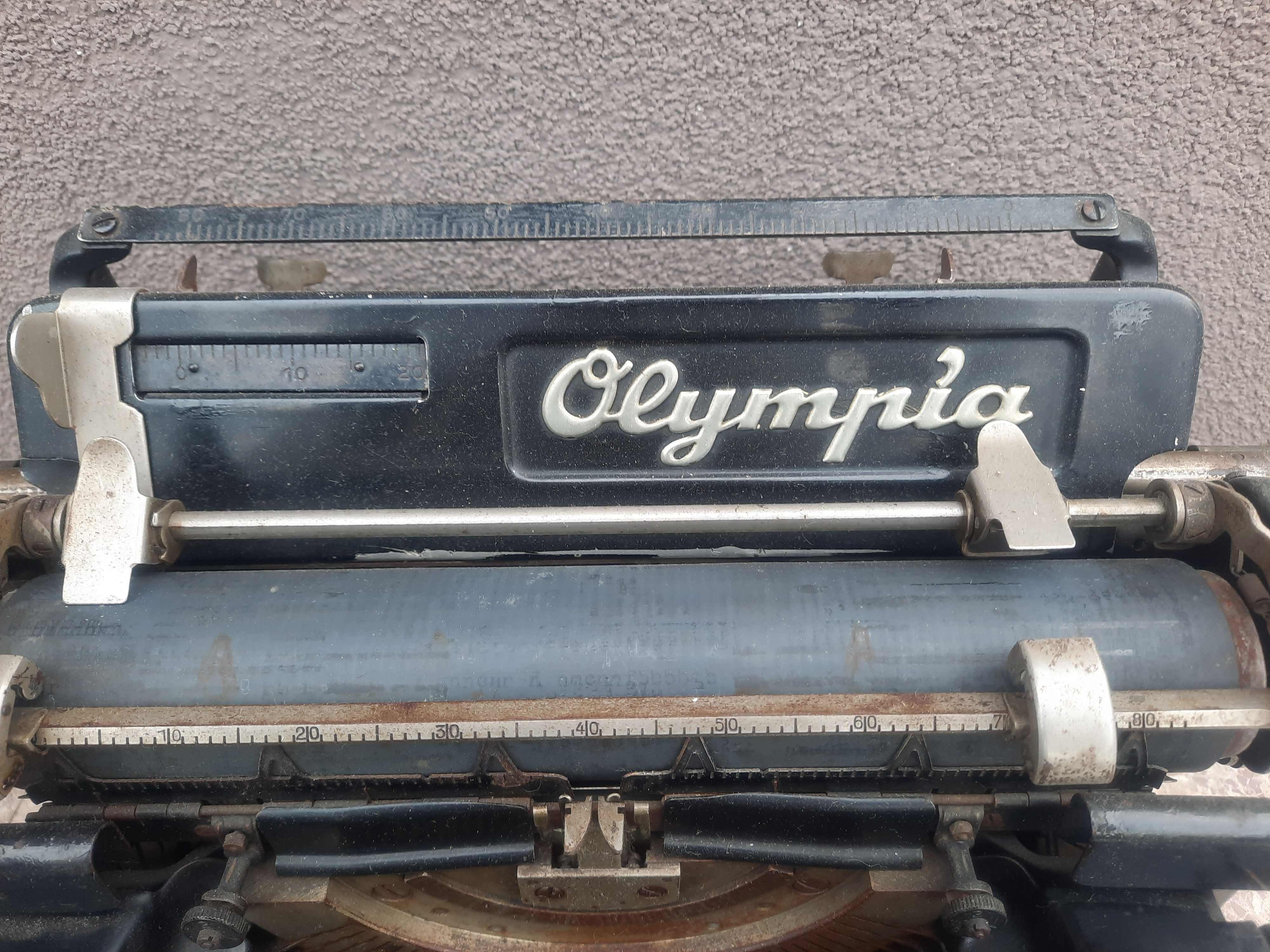 Stara maszyna do pisania Olympia 8 gabinetowa lata 30