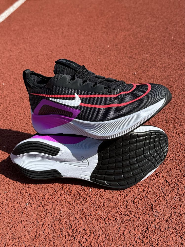 Оригінал Кросівки Бігові Nike Zoom Fly 4 CT2392-004 Беговые кроссовки