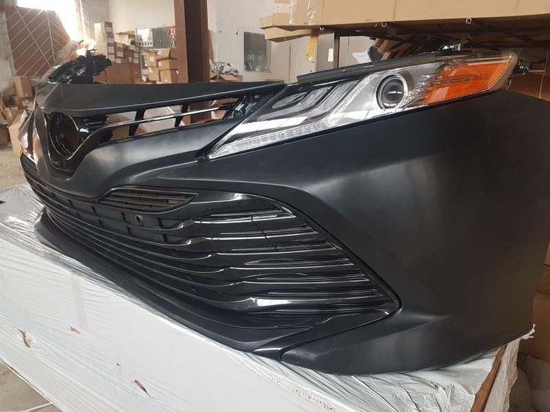 Бампеи передний toyota camry 70 2018 2019 2020 2021