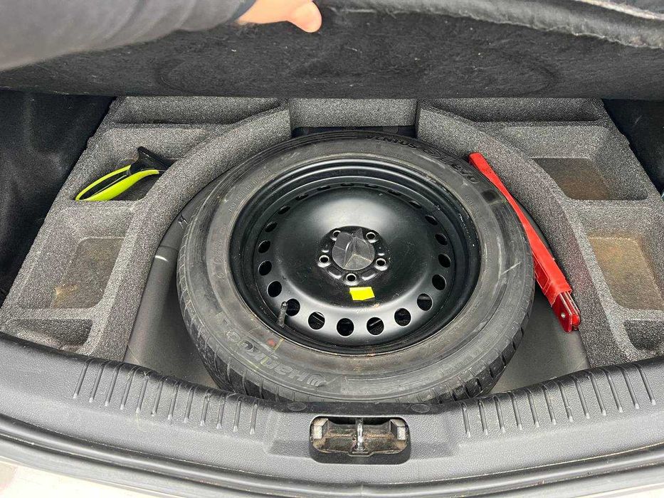 Продам Ford Mondeo 2012 1.6 бензин,механіка офіційний 155 тис пробіг