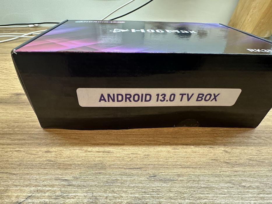 СМАРТ ТВ приставка H96 Max RK3528