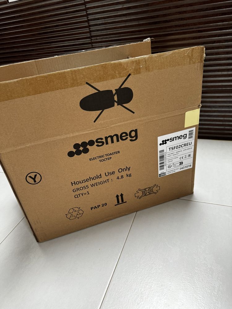 Тостер Smeg