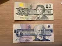 Duas notas dolares canadianos