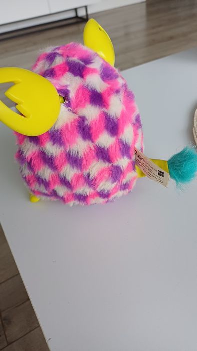 Furby do renowacji