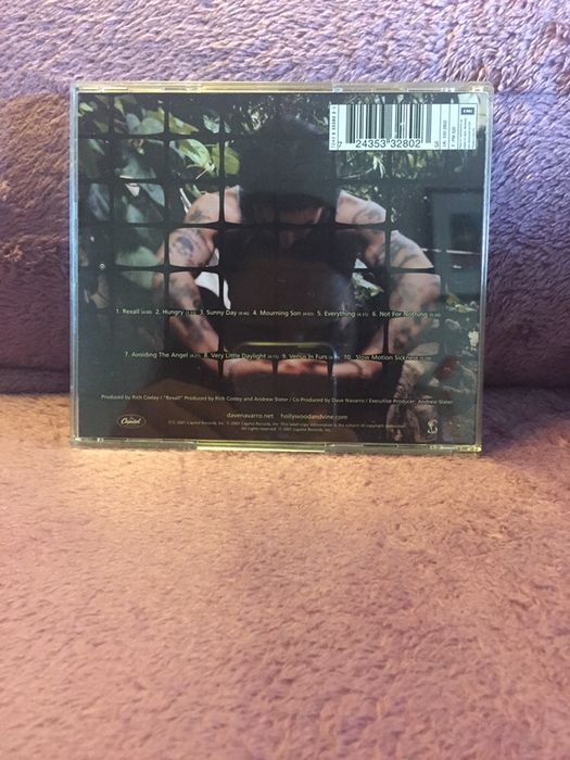 Dave Navarro CD trust no one