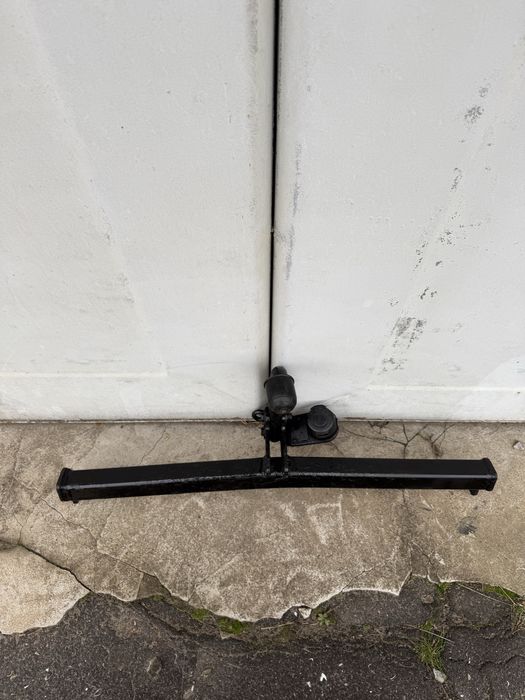 Фаркоп на тоета авенсис 2003-2008 г.