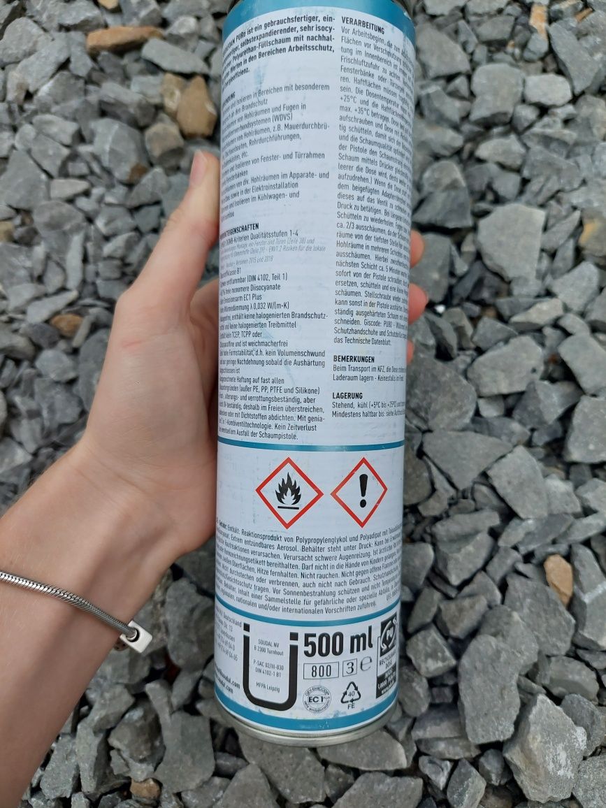 Pianka do pistoletu " Soudal "
