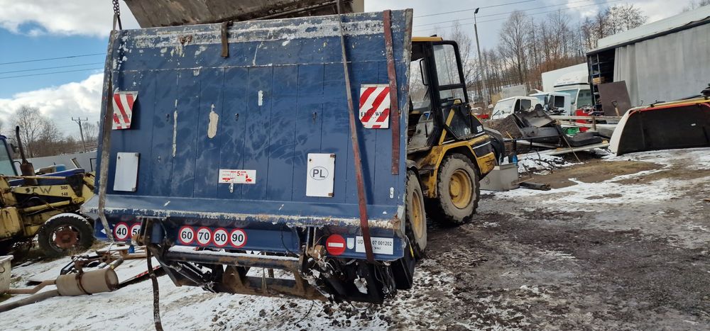 Winda Behrens Man L2000