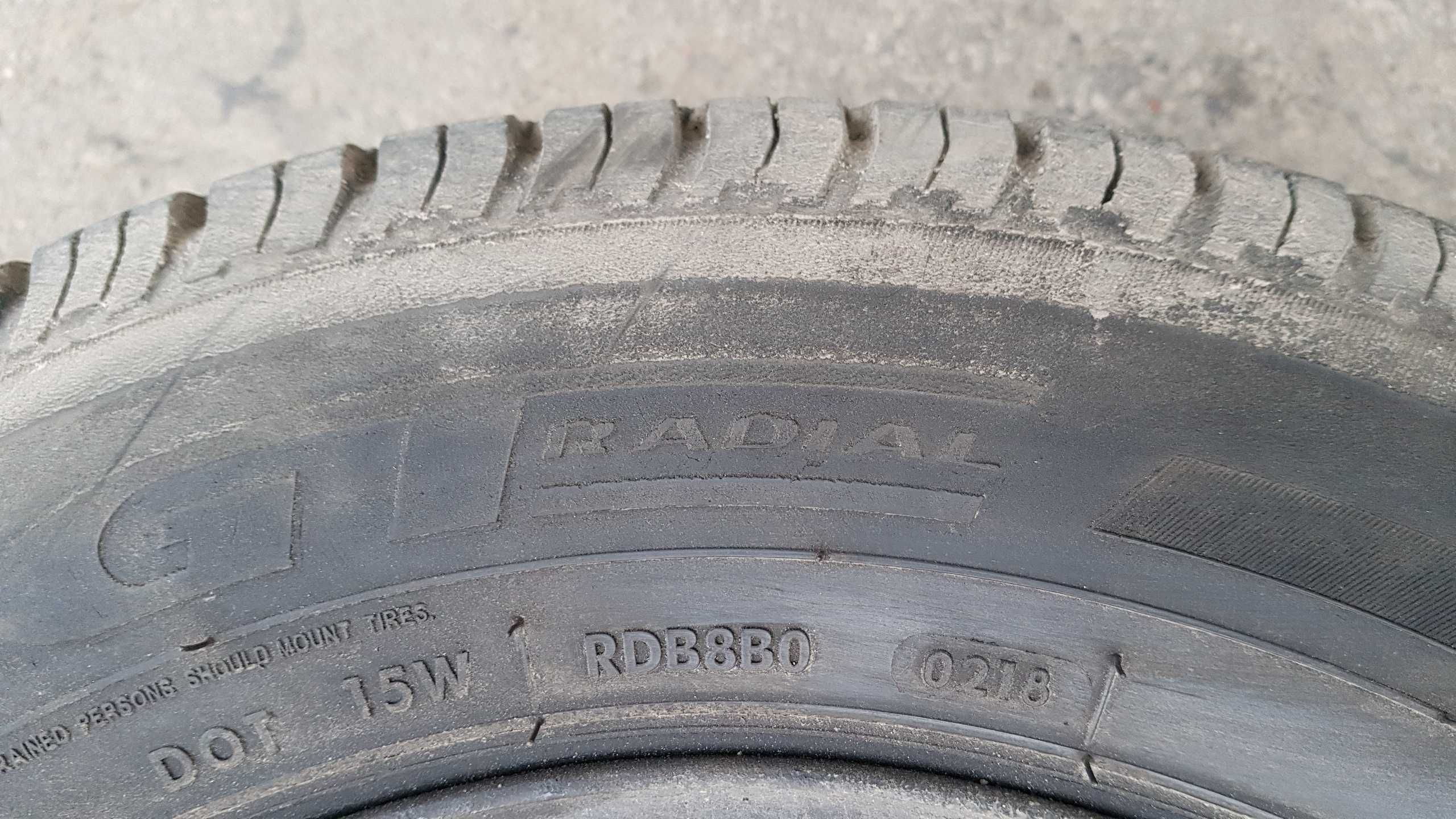 215 65 R15C Maxmiler
