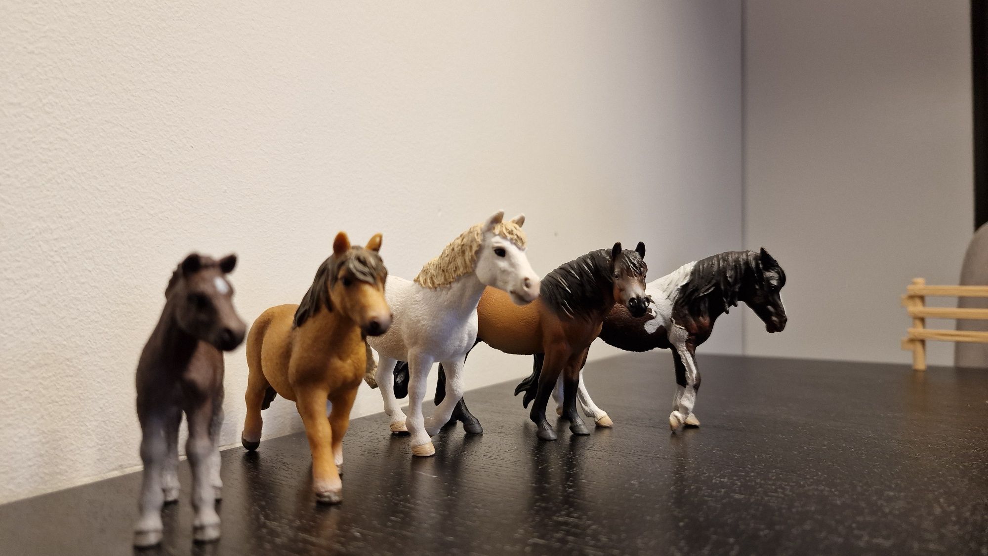 Figurki konie Schleich 19 szt